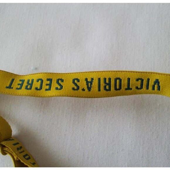 Victoria’s Secret® T-Shirt Full Coverage/Soutien-Gorge Push-Up Bra Size 34DD/34E - Picture 9 of 13